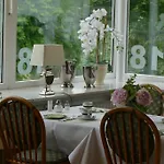 호텔 Haus Am Karpfenteich 3*