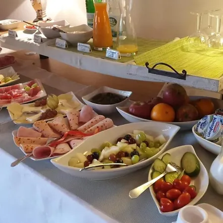 Hotel Haus Am Karpfenteich 3*