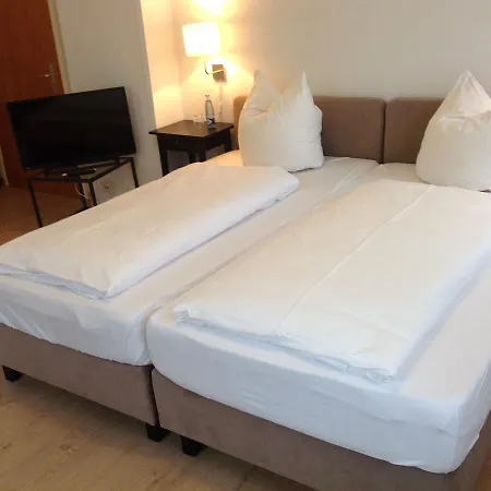 Haus Am Karpfenteich מלון 3*